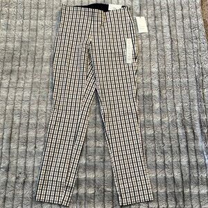 3/$15 NWT Plaid Dress Pants